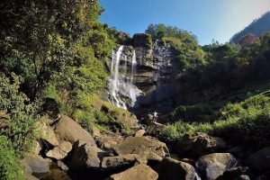 Bomburu Ella Waterfall - Nuwara Eliya
